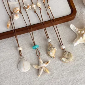 FTCY Sea Star Shell Beads Pendant Necklace For Women Starfish Shell Beaded Wax Rope Necklace Summer Beach Vacation Jewelry