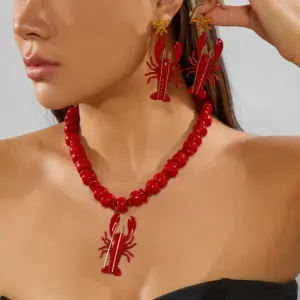 New Bohemian Lobster Pendant Necklace for Women Ocean Style Animal Lobster Beaded Choker Summer Beach Party Charm Jewelry Gifts