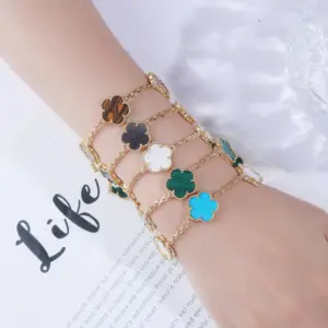 INS Hot Selling 15mm Natural Stone Five Leaf Flower Set Bracelet Necklace Flower Jewelry For Women Free Shipping For Daily Wear