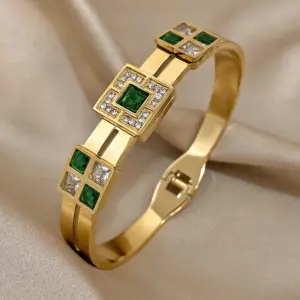 Freetry Exquisite Stainless Steel Large Green Zircon Gold Plated Bracelet Rhinestone Layered Cuff Bracelet Waterproof Jewelry