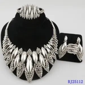 African Durable Iron Alloy 4pcs Jewelry Set Gold Plated Bridal Wedding Necklace Earrings Ring Bracelet