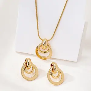 3pcs Elegant Vintage Jewelry Set for Women Metal Geometric Circle Necklace Golden Choker Bridal Wedding Bracelet Party Gift