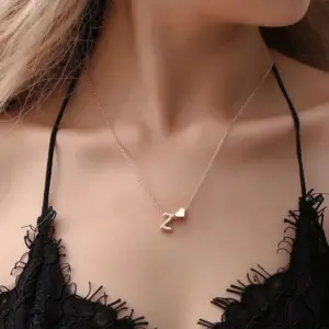 New Fashion Tiny Heart Dainty Initial Necklace Gold Silver Color Letter Name Choker Necklace for Women Pendant Jewelry Gifts