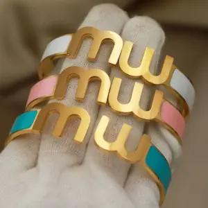 316L Classic Stainless Steel Multicolor Letter M Open Bracelet for Women Elegant Bangles Rust-proof Wrist Jewelry