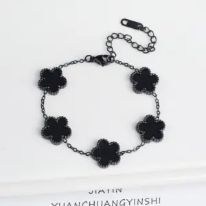 Botanical Plum Blossom Stainless Steel Five-Leaf Flower Adjustable Bracelet Simple For Woman Girls Wedding Party Jewelry Clover