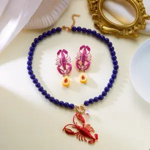 New Bohemian Lobster Pendant Necklace for Women Ocean Style Animal Lobster Beaded Choker Summer Beach Party Charm Jewelry Gifts