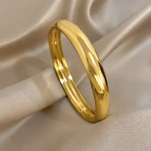 Glossy Gold Plated Stainless Steel Bracelet for Women Men Fashion 10 15 30mm Size Chunky Smooth Cuff Bangles Waterproof Jewelry