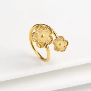 Classic Luxury Clover Metal Laser Stainless Steel Five Leaf Flower Open Ring Simple for Woman Girl New Fashion Party Jewelry